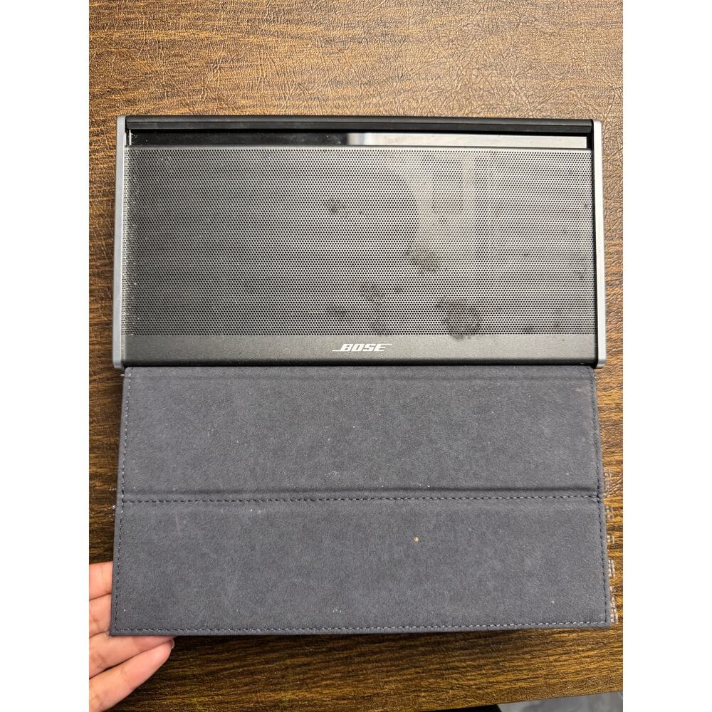 ❌SOLD❌Bose Soundlink Bluetooth Mobile Speaker II 404600 GUC - Picture 2 of 6